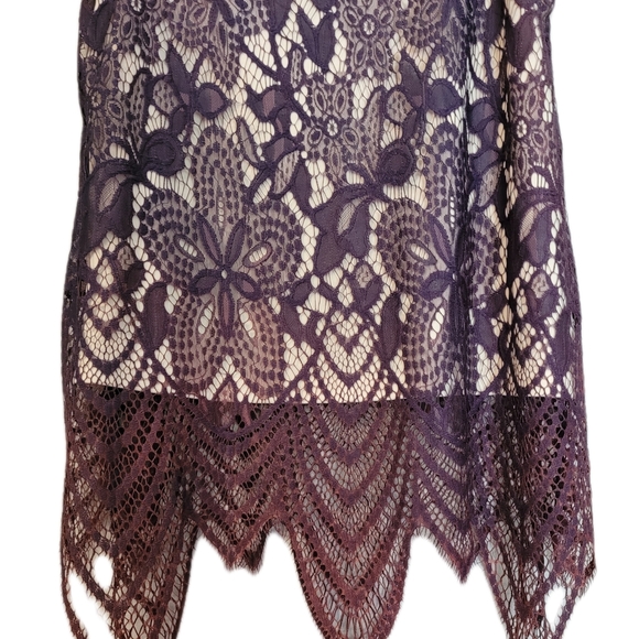 She + Sky tank top with Lace Over-lay Size Small Burgundy Color - Picture 3 of 8